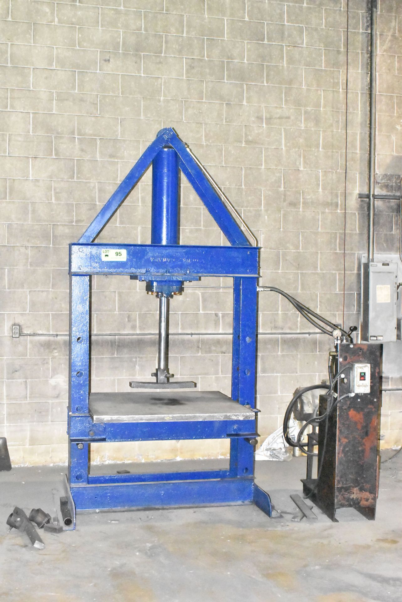 MFG UNKNOWN 35TON CAPACITY ELECTRO-HYDRAULIC SHOP PRESS WITH 45" THROAT, 54" HEIGHT AND 36" - Image 2 of 3