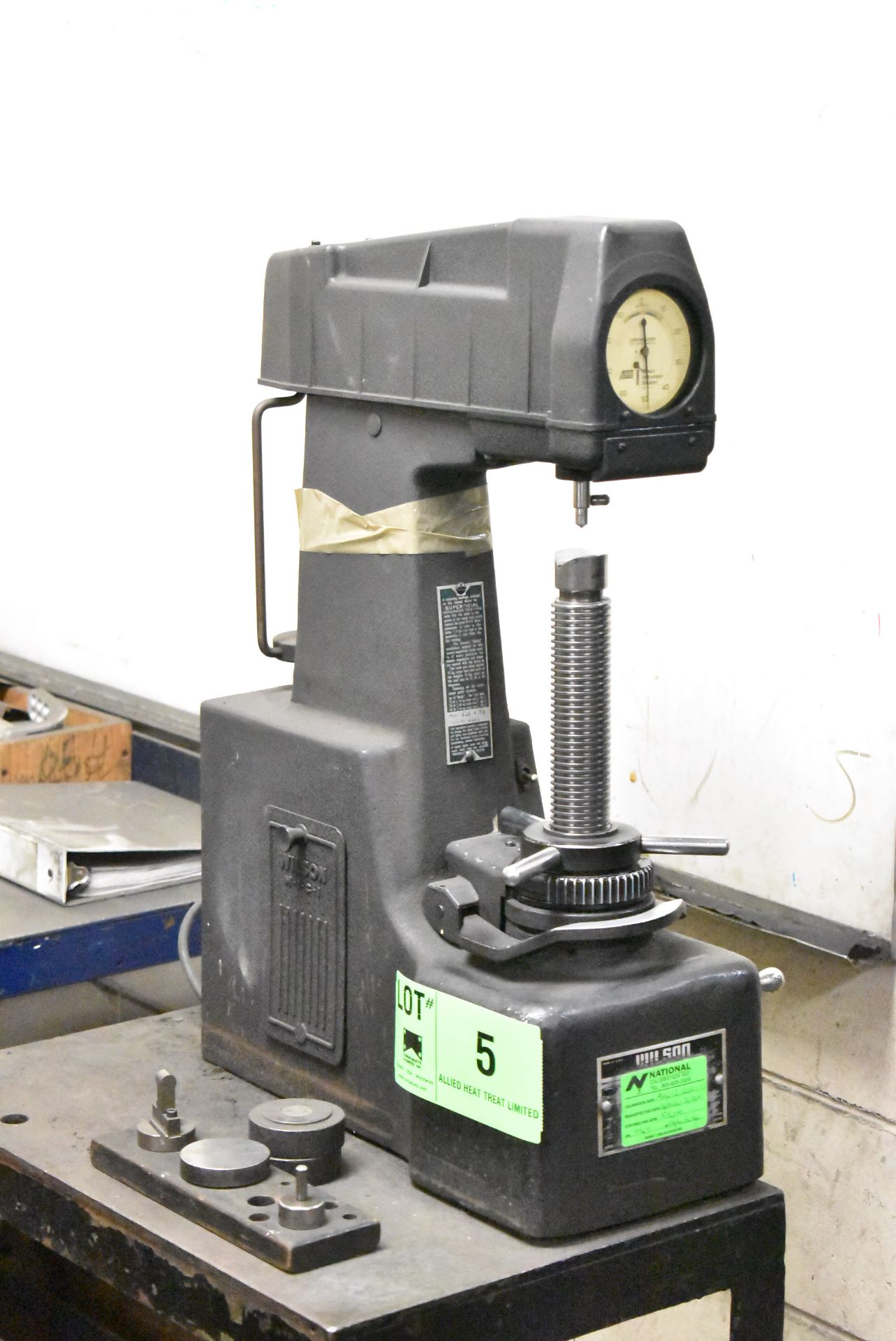 WILSON INSTRUMENTS 3JS A RB ROCKWELL BENCH TYPE HARDNESS TESTER, S/N: 4464