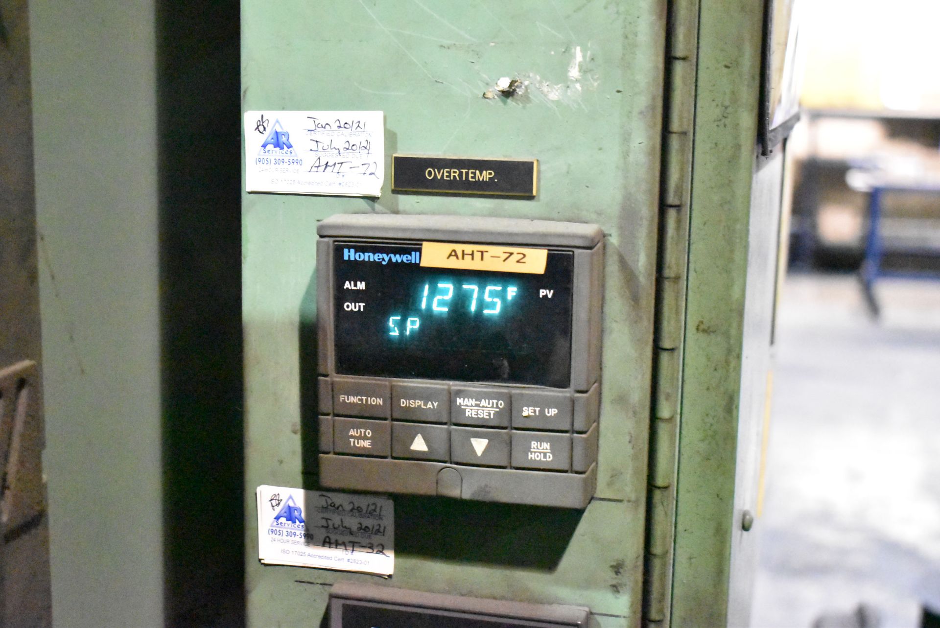 DOW 30-30-48 NATURAL GAS FIRED TEMPER FURNACE WITH HONEYWELL RKC REX-C900 DIGITAL TEMPERATURE - Image 5 of 12