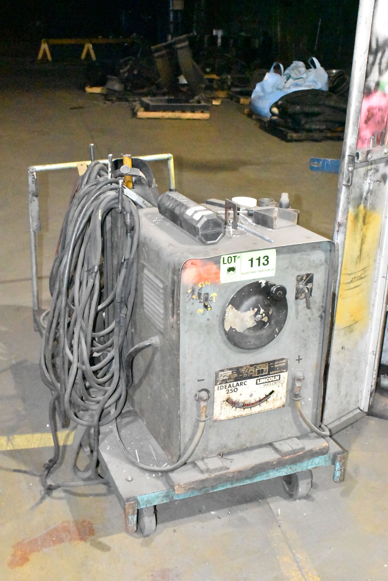 LINCOLN IDEALARC 250 ARC WELDER WITH CABLES AND GUN, S/N: N/A