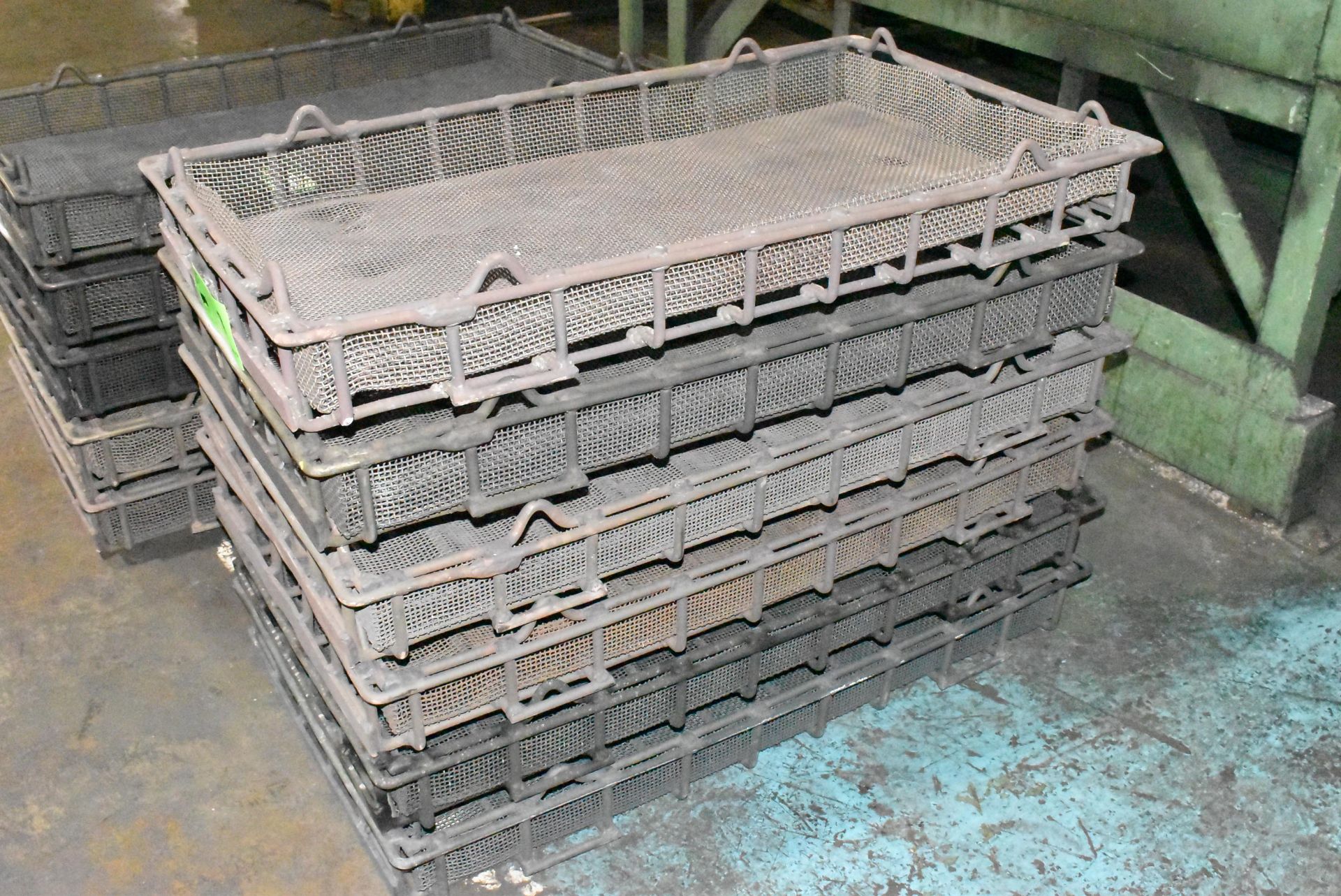 LOT/ 27"X46"X5" ALLOY HEAT TREAT BASKETS (PURCHASED 2021) (FITS T7 AND T9) - Image 2 of 3