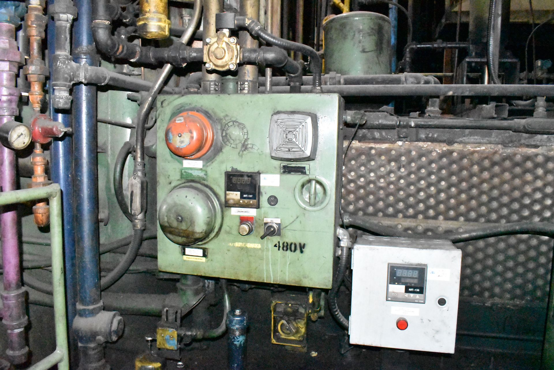 IPSEN TP7-EM NATURAL GAS FIRED CONTROLLED ATMOSPHERE INTERNAL QUENCH FURNACE WITH HONEYWELL UDC 3000 - Image 3 of 21