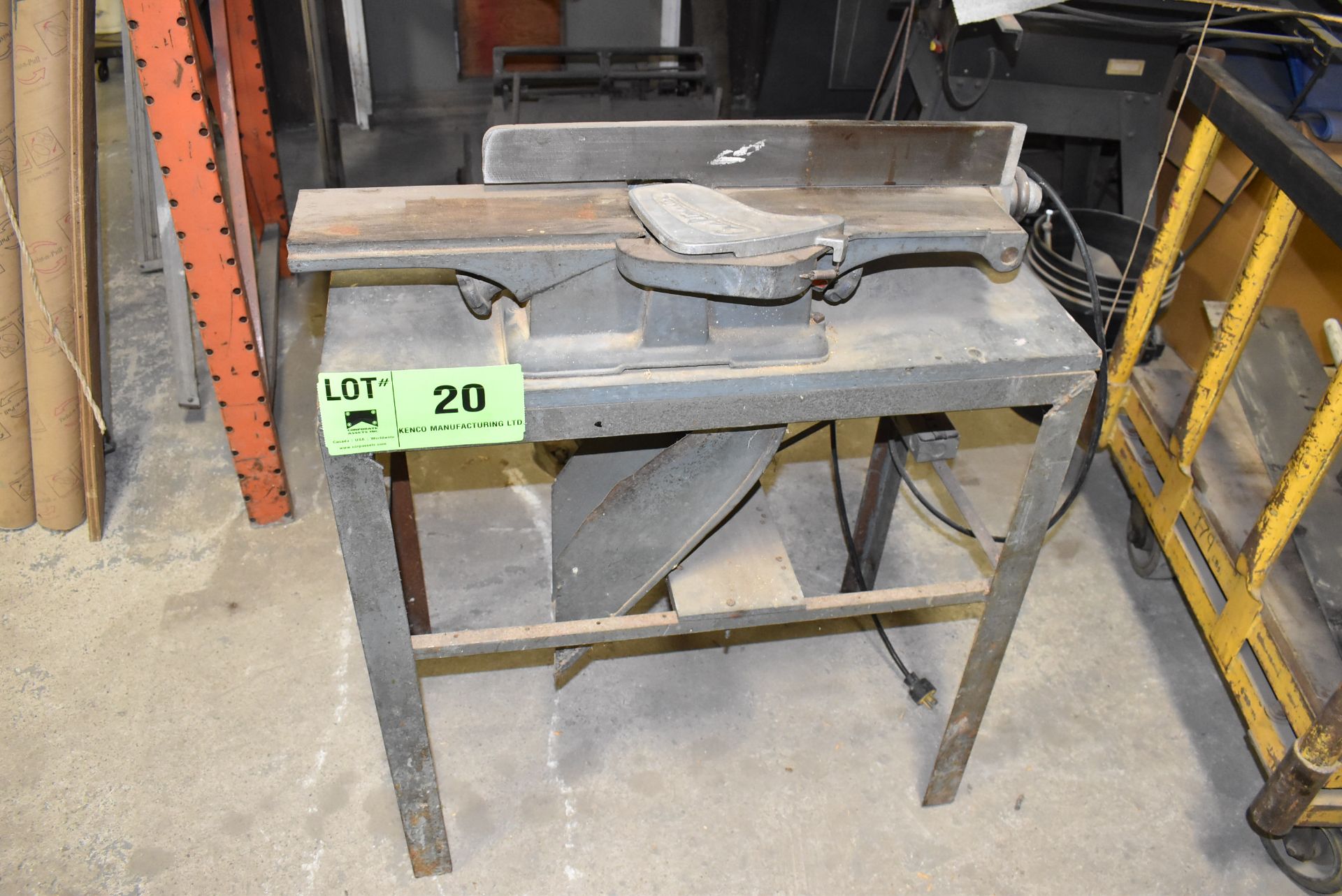 CRAFTMASTER WOOD PLANER S/N: N/A [RIGGING FEES FOR LOT #20 - $30 CDN PLUS APPLICABLE TAXES]