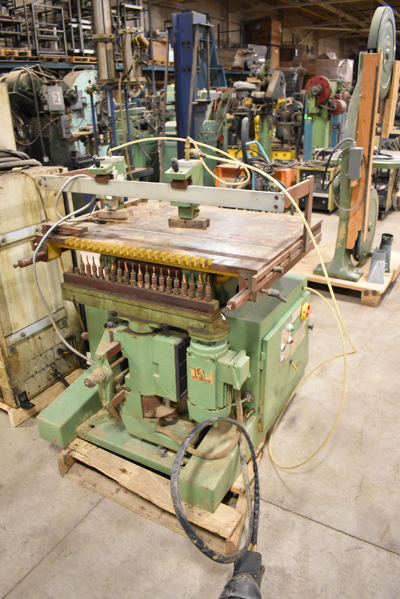 VITAP MULTI SPINDLE DRILL S/N: N/A [RIGGING FEE FOR LOT #102 - $100 CDN PLUS APPLICABLE TAXES] - Image 3 of 5