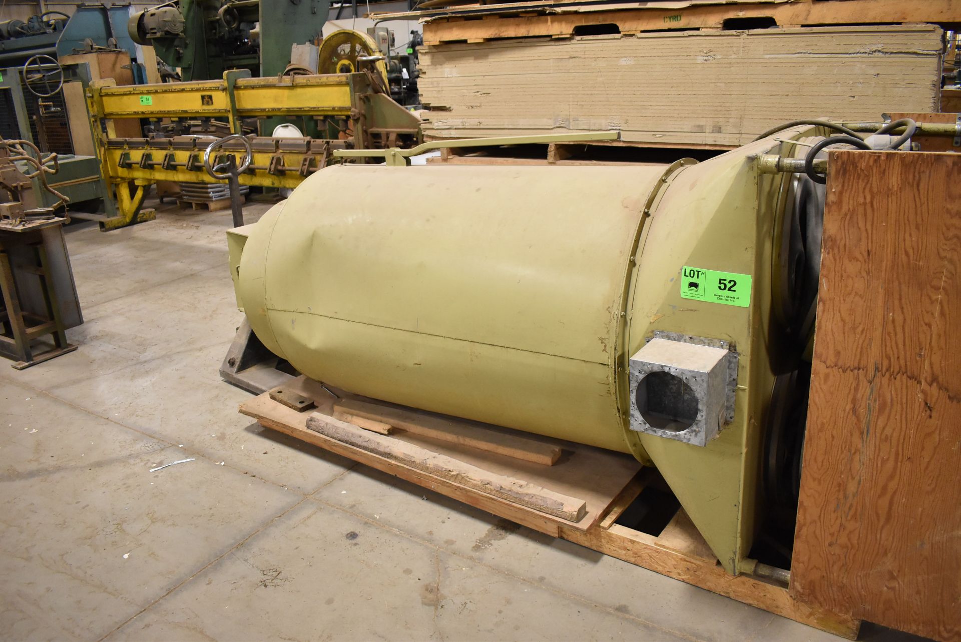 MURPHY BAG-TYPE DUST COLLECTOR, S/N: N/A [RIGGING FEE FOR LOT #52 - $100 CDN PLUS APPLICABLE TAXES]