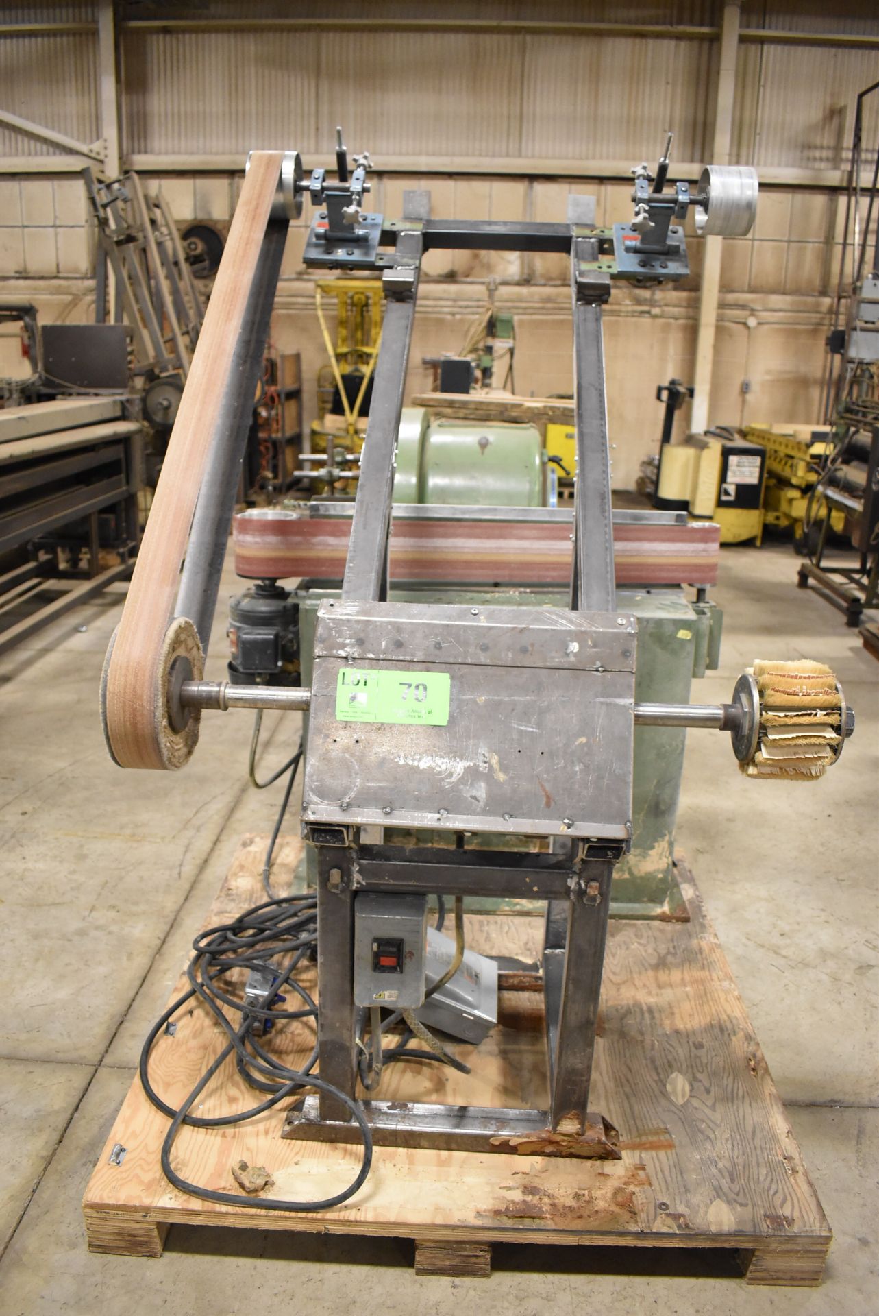 COMBINATION BELT SANDER/FLAPPER, S/N: N/A [RIGGING FEE FOR LOT #70 - $60 CDN PLUS APPLICABLE TAXES]