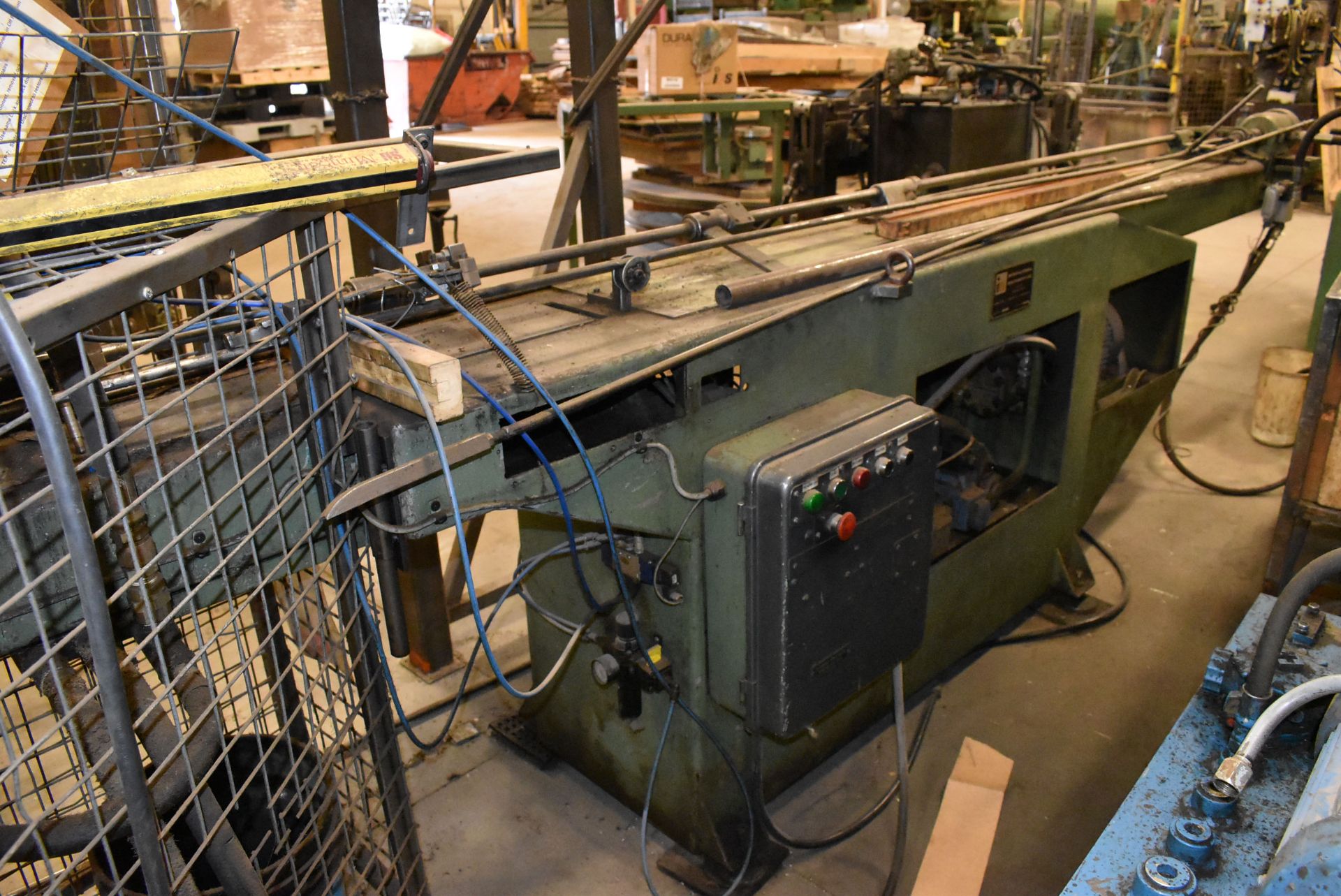 CURVATUBI B.L.M. B/40 TUBE BENDER, S/N: 73320 [RIGGING FEE FOR LOT #25 - $550 CDN PLUS APPLICABLE - Image 6 of 8