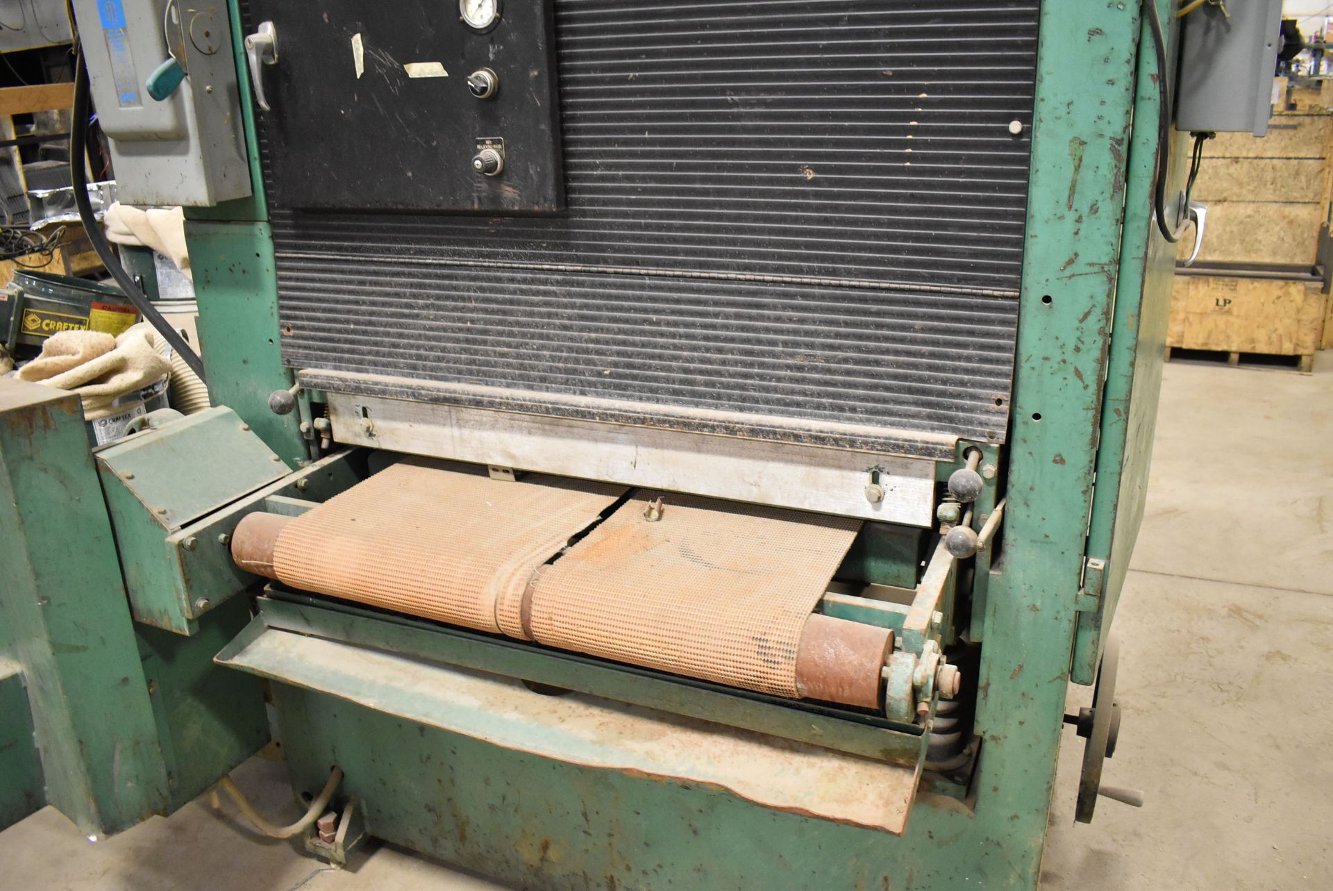 TIMESAVERS SPEED BELT SANDER, S/N: N/A [RIGGING FEE FOR LOT #59 - $550 CDN PLUS APPLICABLE TAXES] - Image 5 of 8