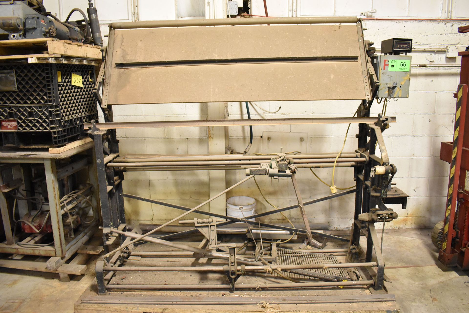 FABRIC SPREADER, S/N: N/A [RIGGING FEE FOR LOT #66 - $175 CDN PLUS APPLICABLE TAXES] - Image 2 of 2