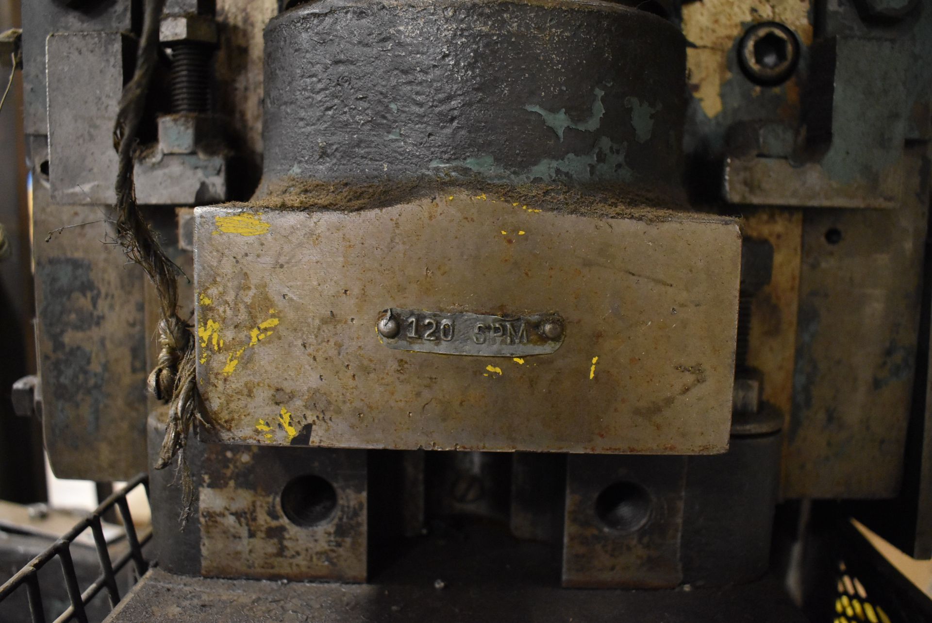 MFG UNKNOWN OBI PUNCH PRESS, S/N: N/A [RIGGING FEE FOR LOT #18 - $300 CDN PLUS APPLICABLE TAXES] - Image 6 of 7