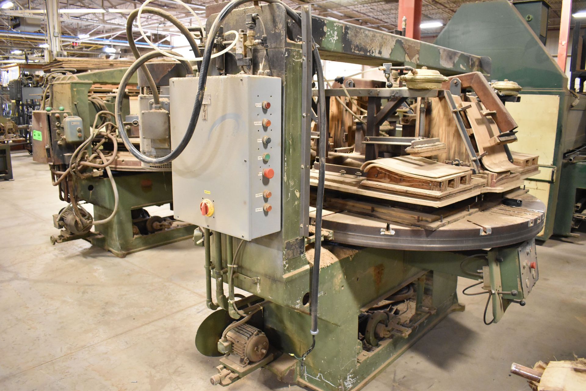 RYE R-72 ROTARY SHAPER, S/N: N/A [RIGGING FEE FOR LOT #55 - $300 CDN PLUS APPLICABLE TAXES] - Image 3 of 4
