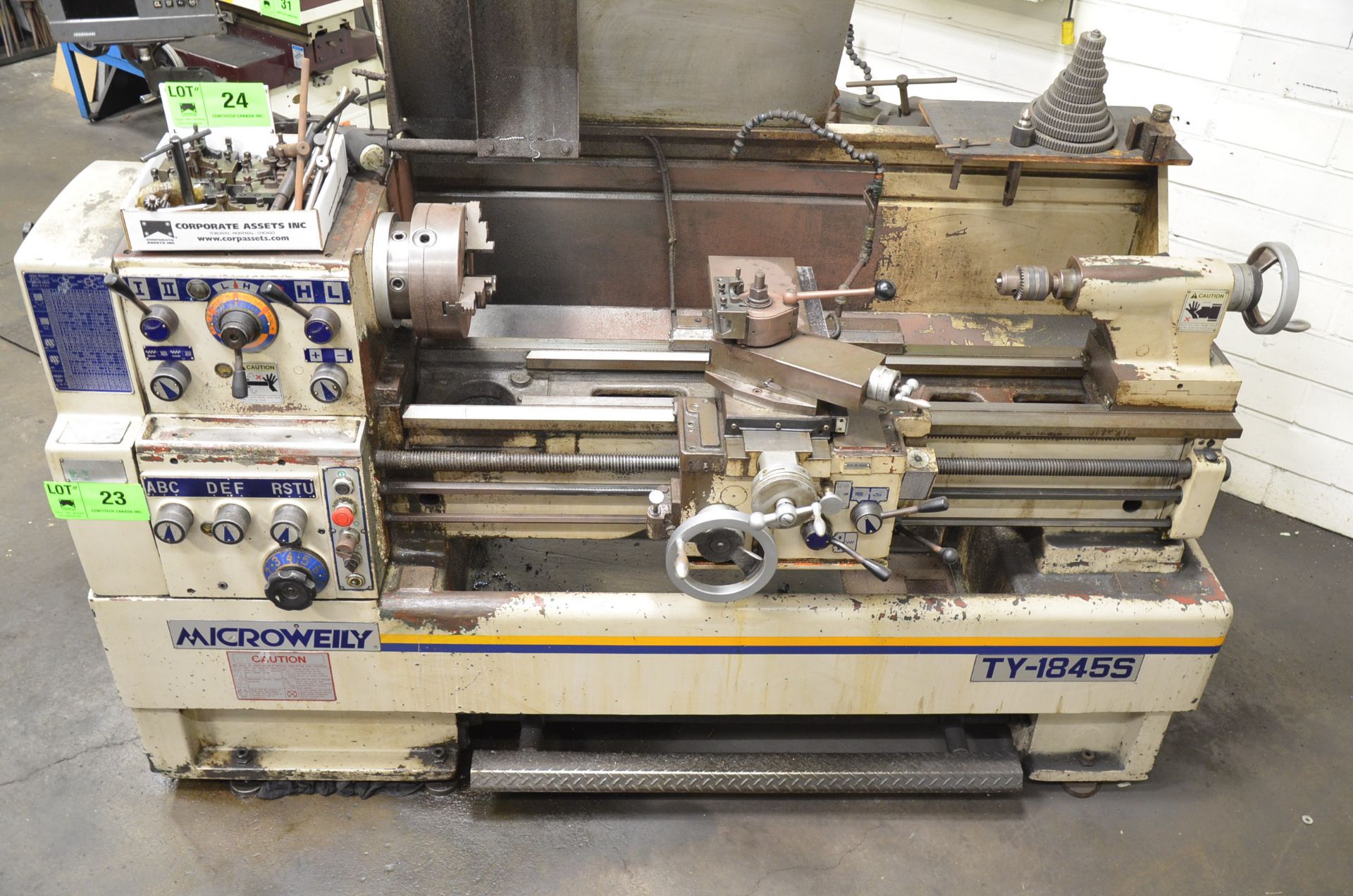 MICROWEILY (2003) TY-1845S GAP BED ENGINE LATHE WITH 18" SWING OVER BED, 26" SWING IN THE GAP, 45"