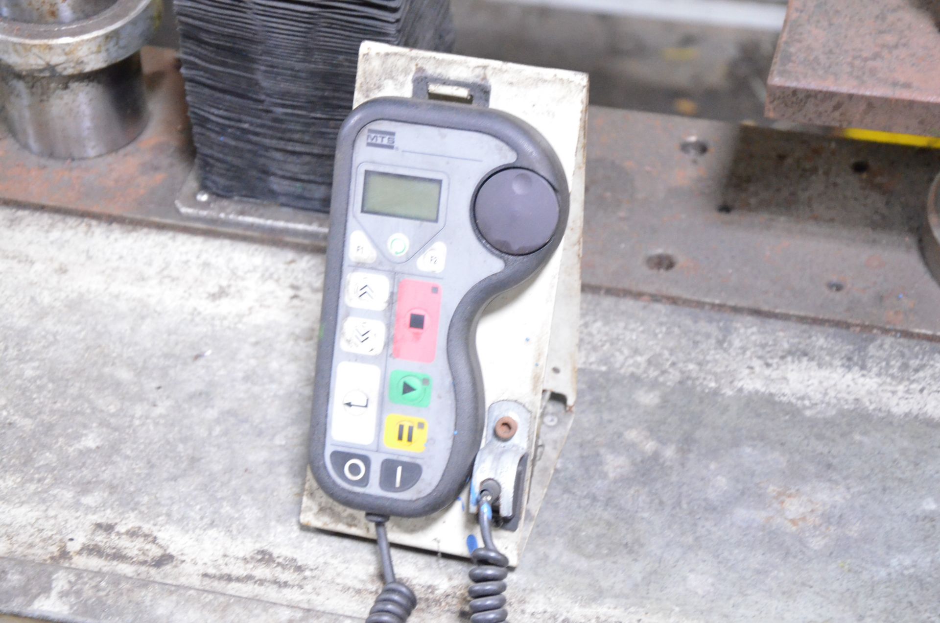 MTS RT150KN DIGITAL TENSILE TESTER WITH 150KN CAPACITY, DIGITAL PENDANT CONTROL, S/N M239660- - Image 3 of 5