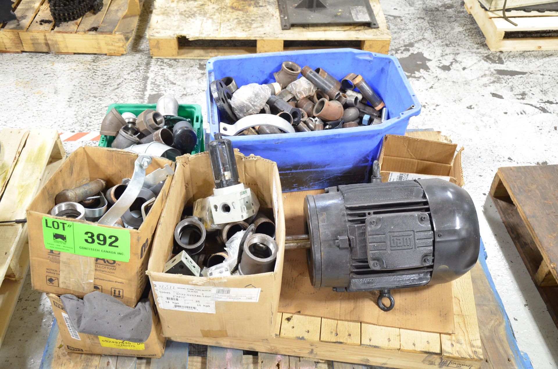 LOT/ ELECTRIC MOTORS AND PLUMBING FITTINGS [RIGGING FEE FOR LOT #392 - $25 USD PLUS APPLICABLE