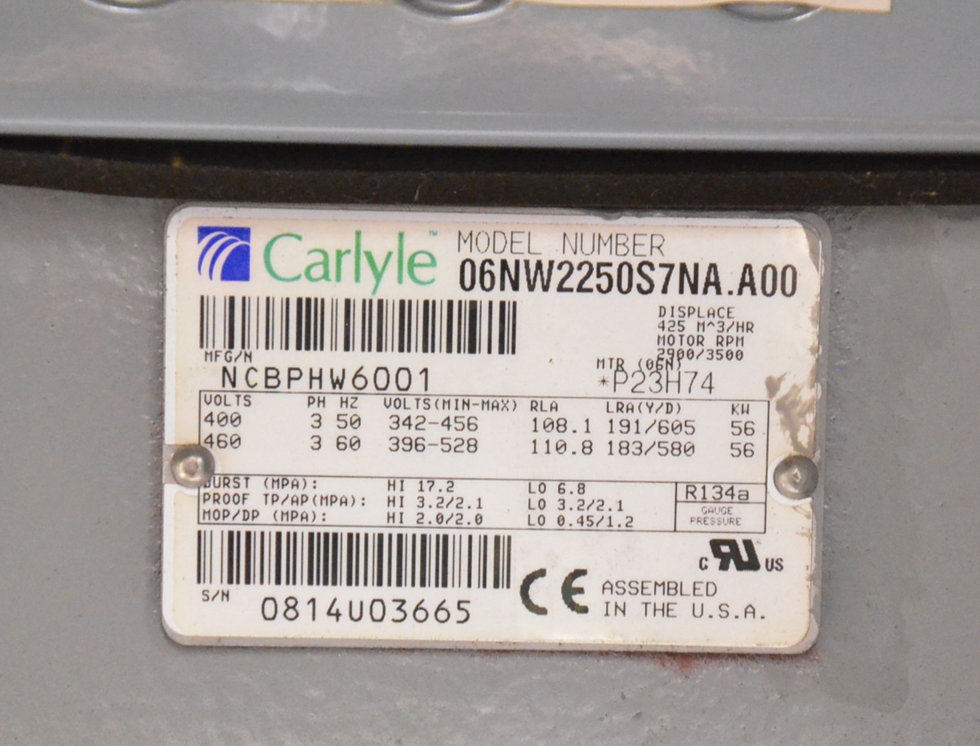 CARRIER 30HXC136RY-671KA REFRIGERATED LIQUID CHILLER, S/N 1114Q21736 [RIGGING FEE FOR LOT #572 - $ - Image 7 of 9