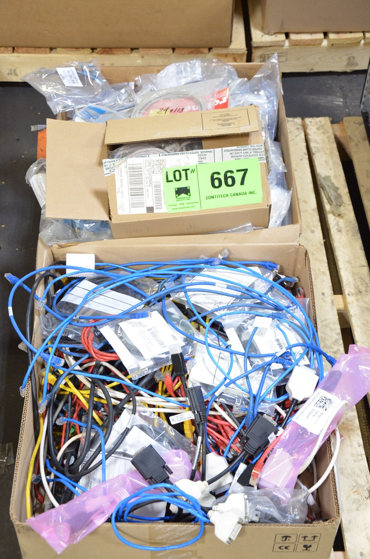 LOT/ COMPUTER ACCESSORIES [RIGGING FEE FOR LOT #667 - $20 USD PLUS APPLICABLE TAXES]