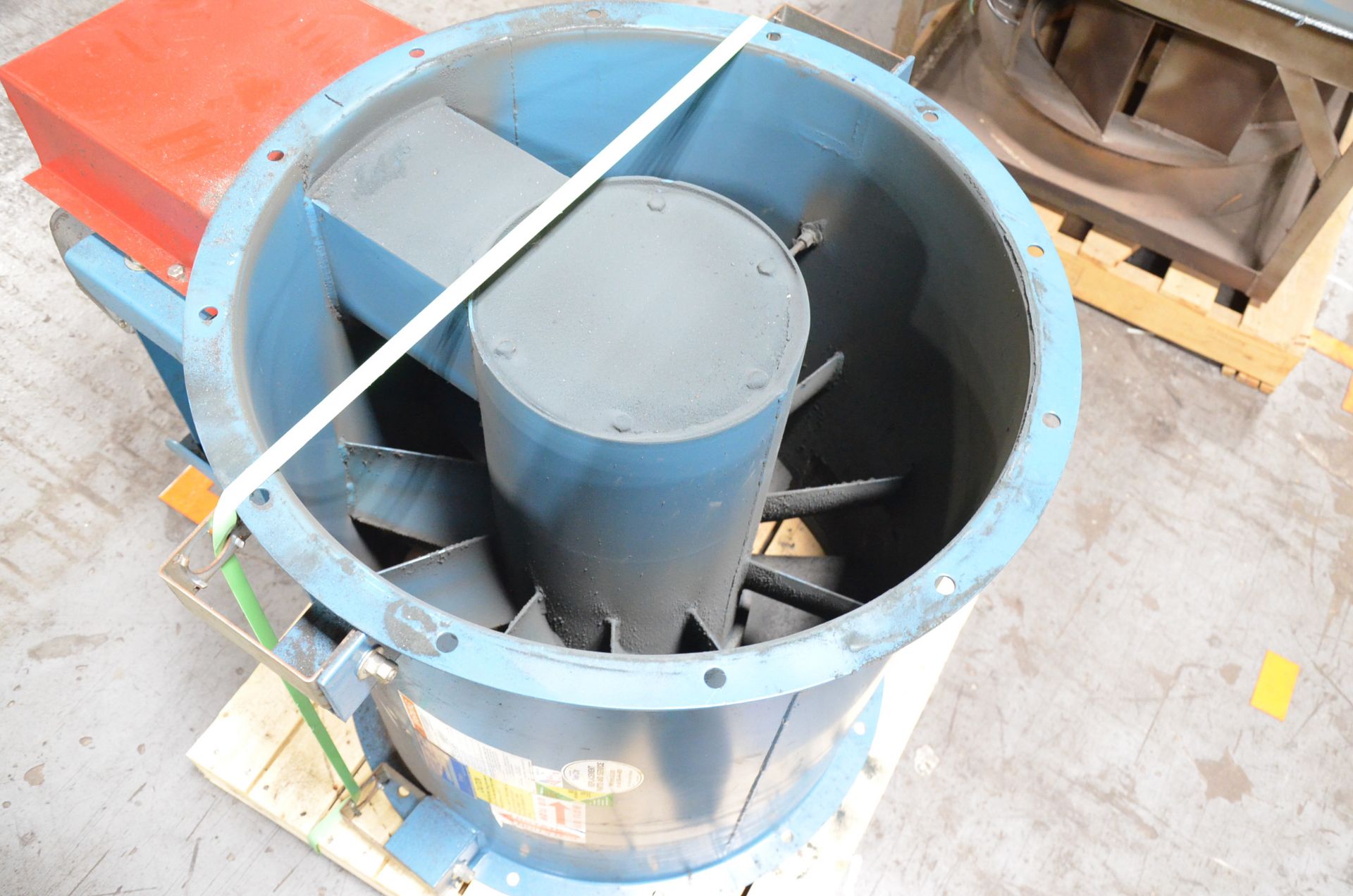 TCF TC AXIAL FAN WITH EXPLOSION PROOF ELECTRIC MOTOR, S/N N/A [RIGGING FEE FOR LOT #280 - $25 USD - Image 4 of 4