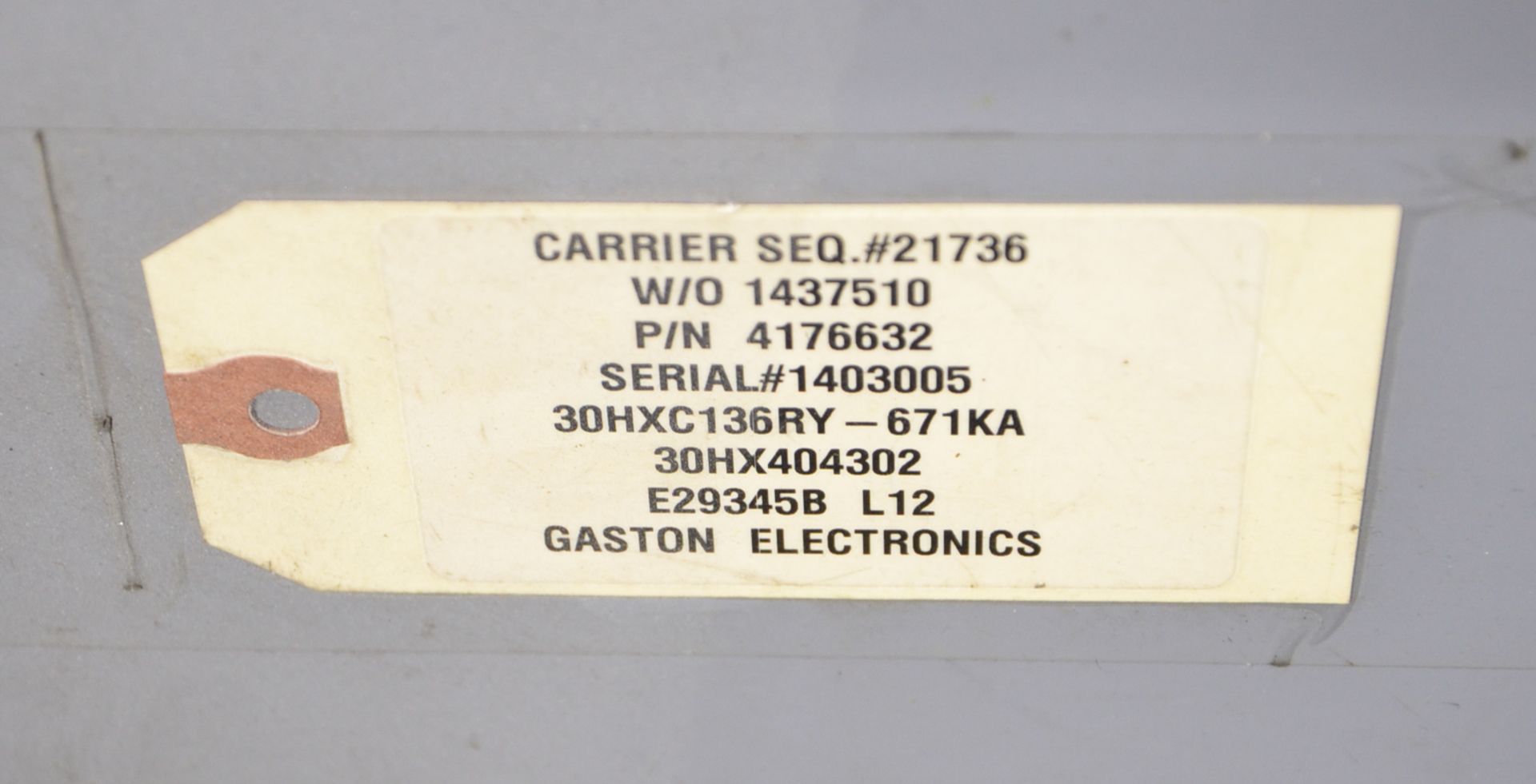 CARRIER 30HXC136RY-671KA REFRIGERATED LIQUID CHILLER, S/N 1114Q21736 [RIGGING FEE FOR LOT #572 - $ - Image 5 of 9