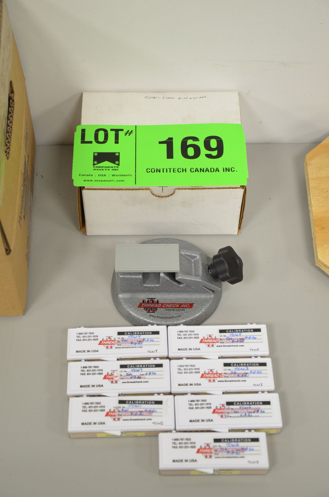 LOT/ THREADCHECK INC THREAD GAUGES [RIGGING FEE FOR LOT #169 - $20 USD PLUS APPLICABLE TAXES]