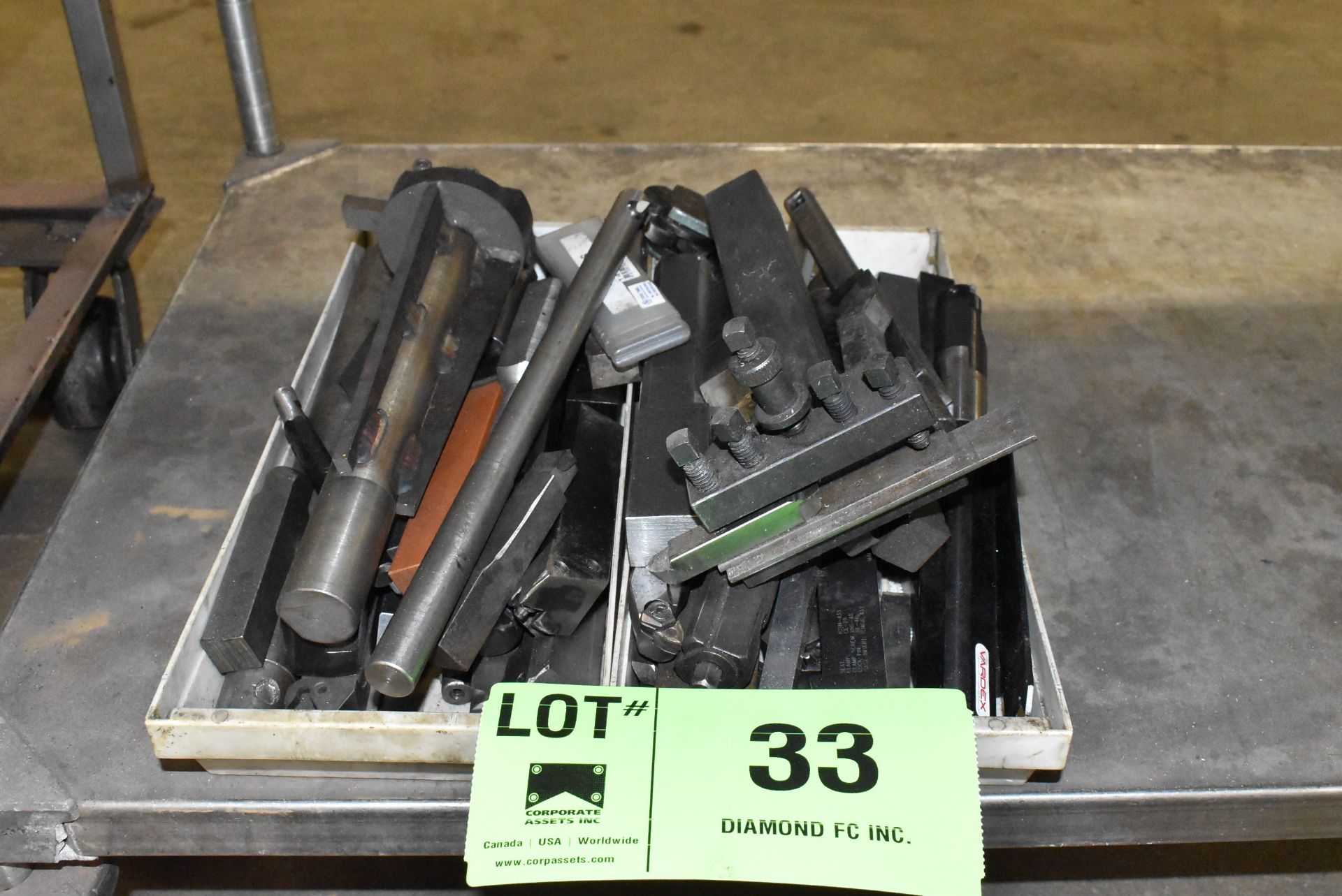 LOT/ LATHE TOOLING