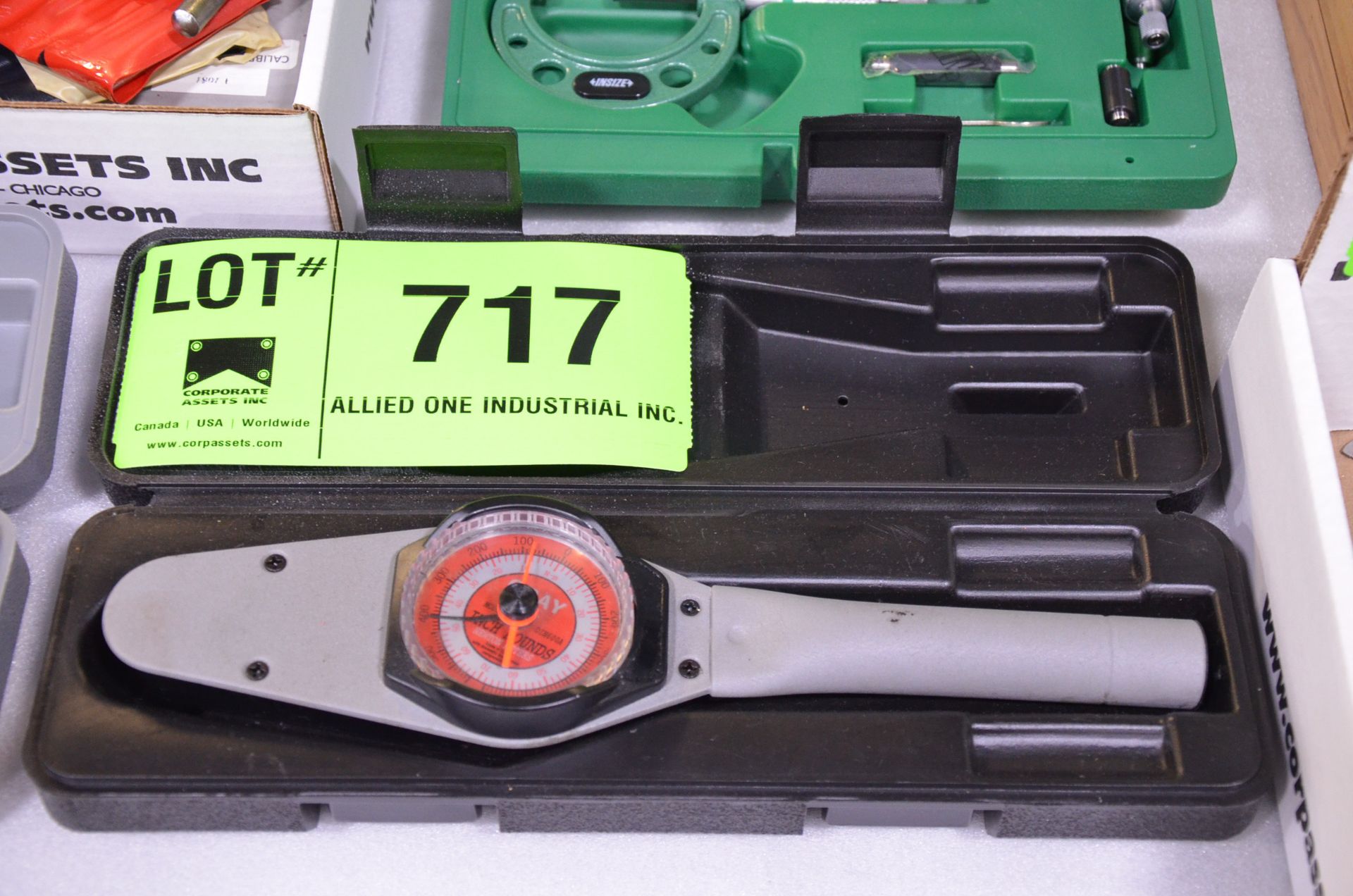 GRAY DIAL TORQUE WRENCH, S/N N/A