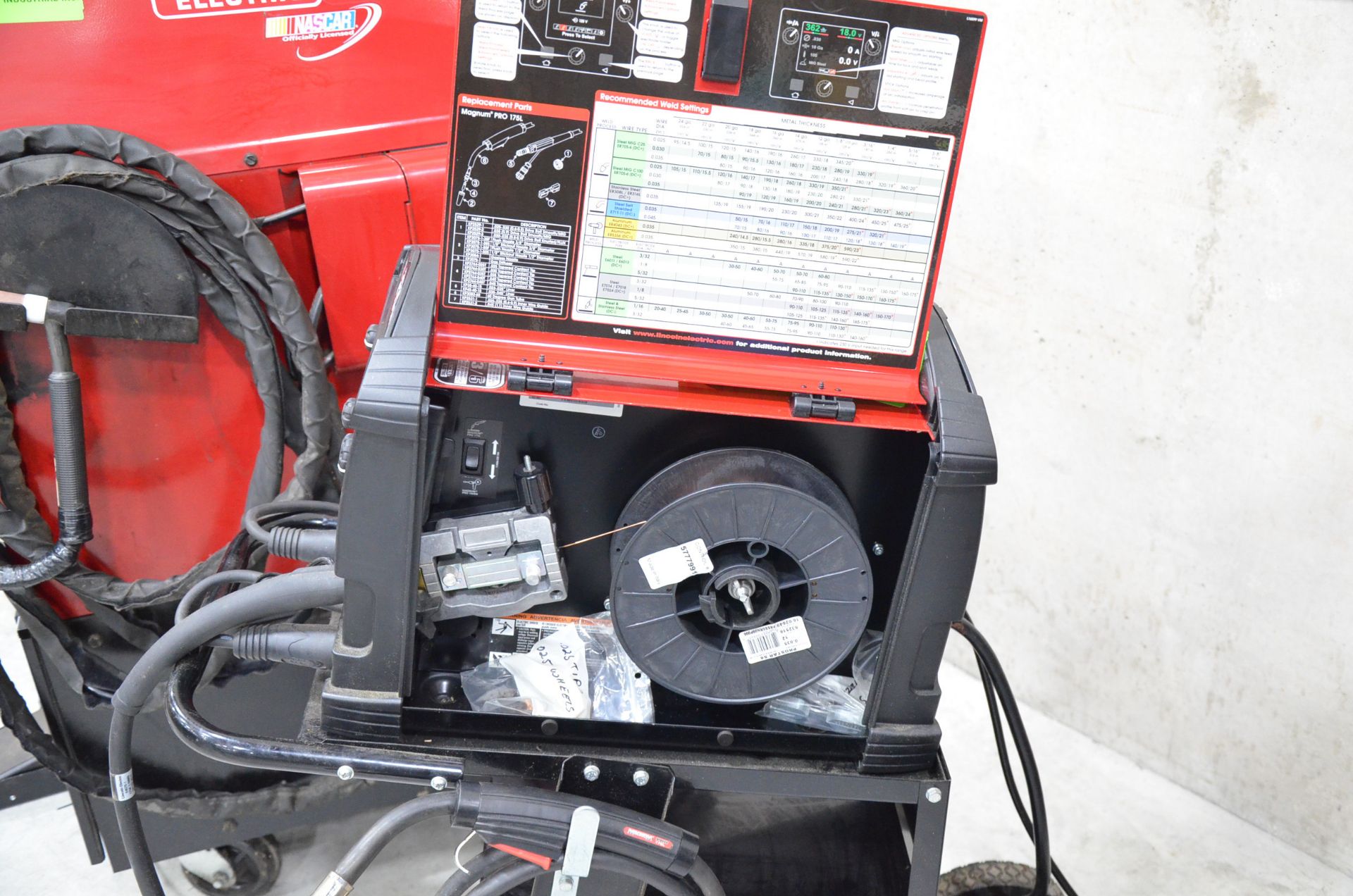LINCOLN ELECTRIC POWER MIG 210 MP DIGITAL PORTABLE MIG ARC WELDER WITH CABLES AND GUN, S/N - Image 4 of 5