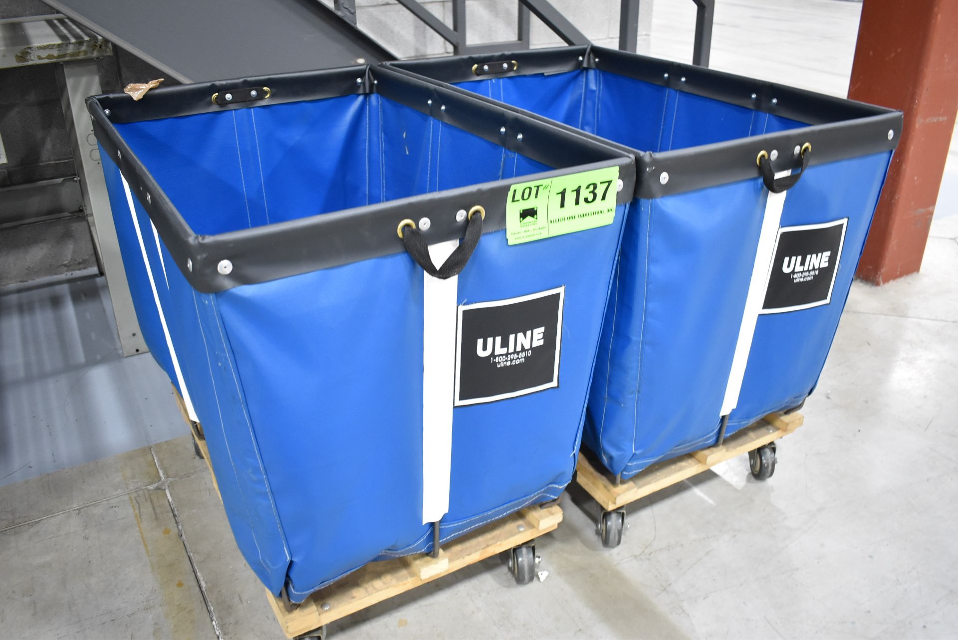 LOT/ (2) U-LINE ROLLING BINS