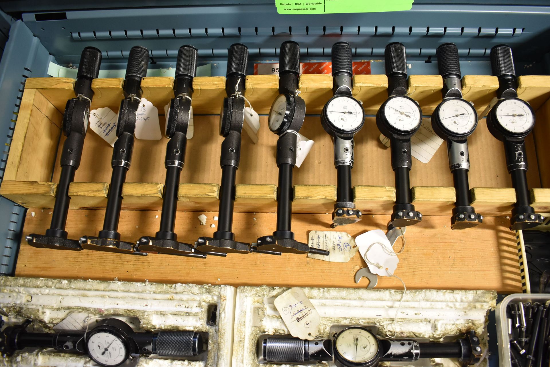 LOT/ CONTENTS OF DRAWER CONSISTING OF MITUTOYO BORE GAUGES - Image 2 of 5