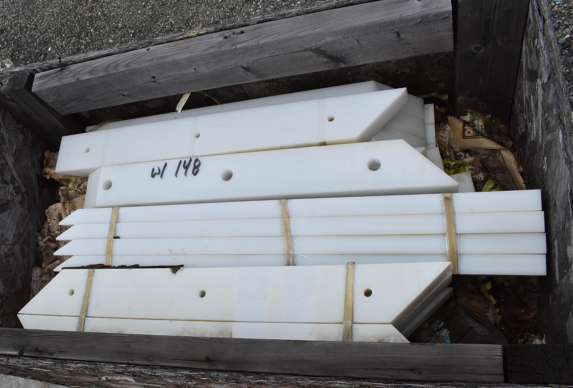 LOT/ (4) SKIDS/CRATES OF LEXAN PIECES (CMD YARD #2) - Image 3 of 4