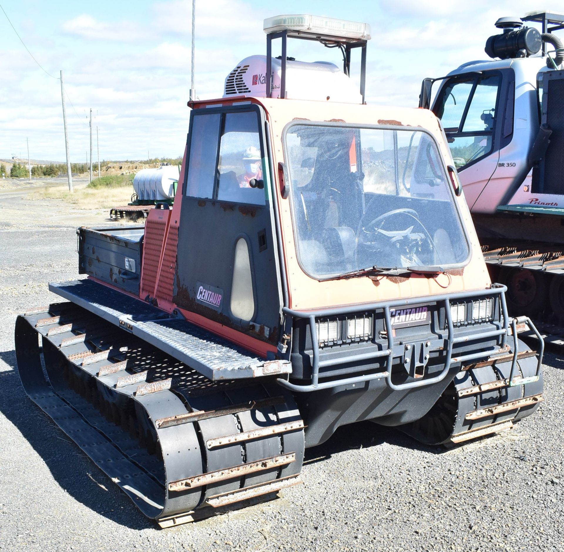 ARGO CENTAUR 950DT 8X8 OFF-ROAD UTILITY VEHICLE WITH DM954DT TURBO DIESEL ENGINE, 2000 LB. MAX. LOAD