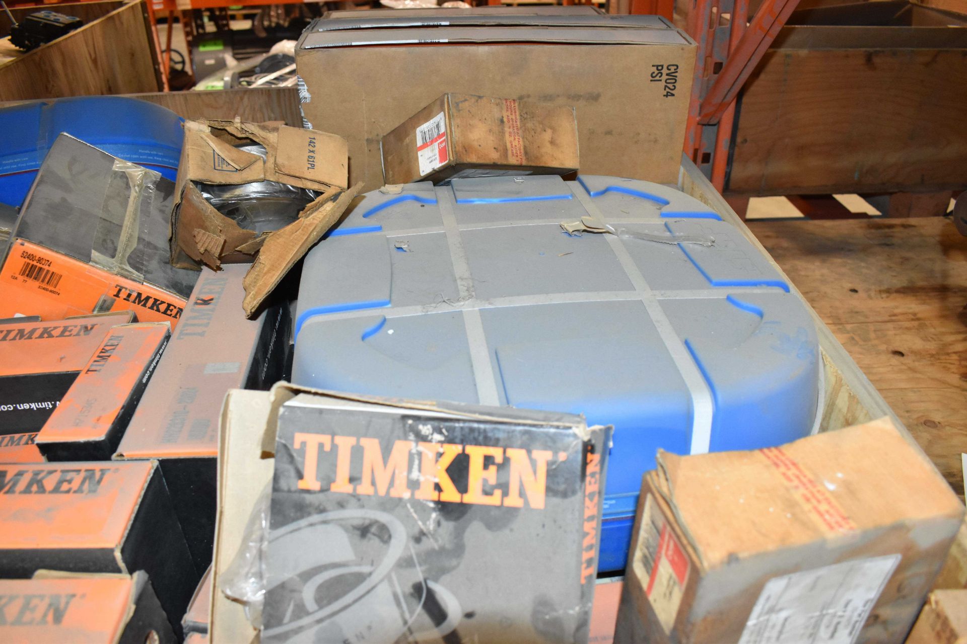 LOT/ CRATE WITH TIMKEN & SKG BEARINGS (CMD WAREHOUSE - 08020201) - Image 3 of 3