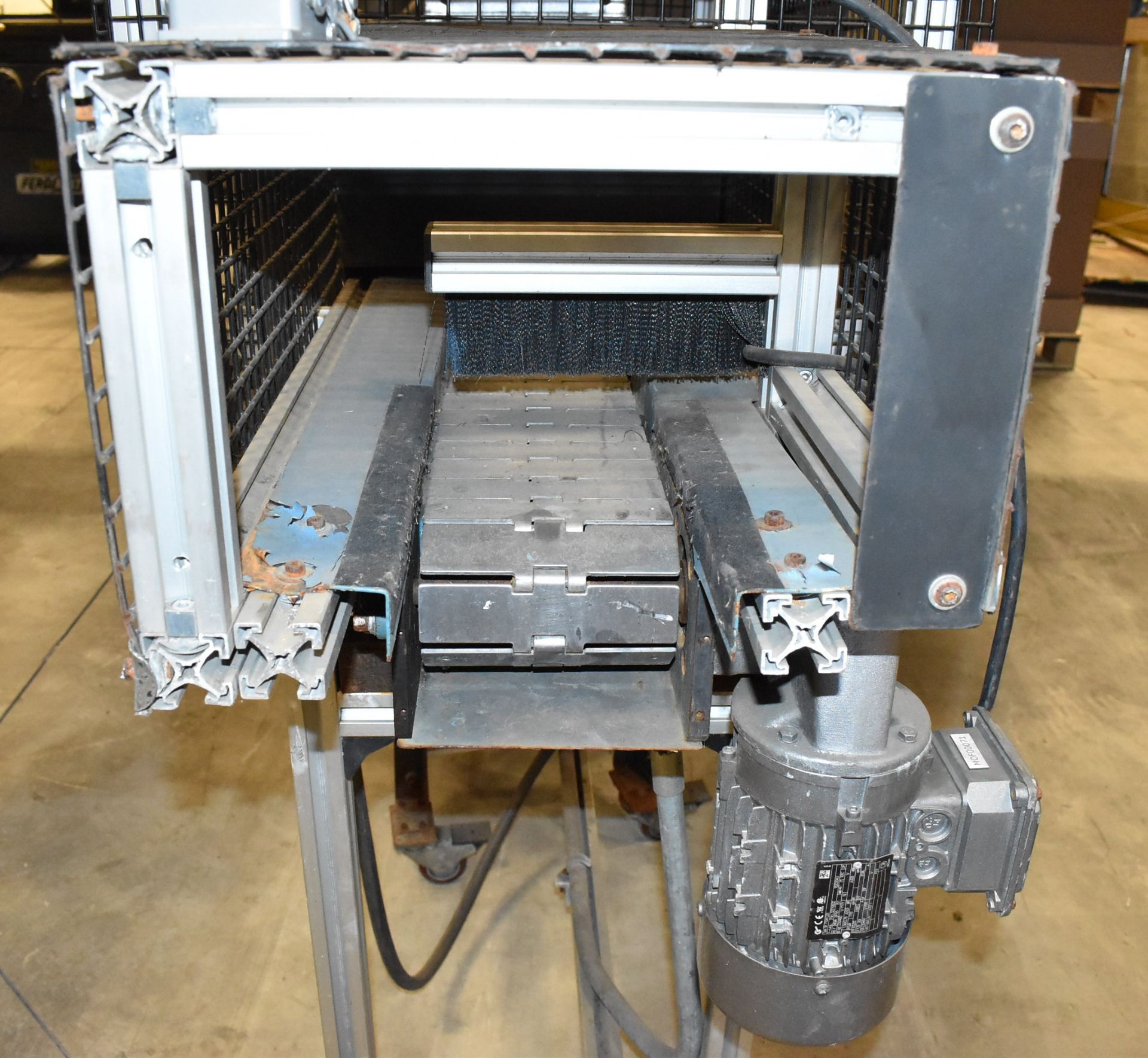 BOS INNOVATIONS CONVEYOR THROUGH-TYPE DEFLASHING OVEN, S/N: 5158 (CI) - Image 3 of 4