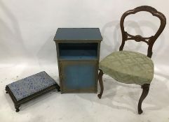 Lloyd loom-style bedside table, a single chair and a low stool (3)