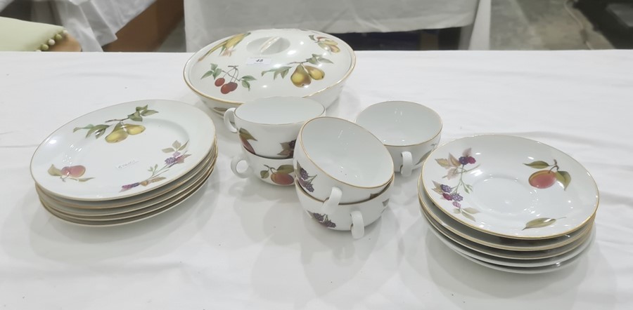 Large quantity Royal Worcester Evesham Oven-to-Tableware to include covered serving dishes, flan - Image 2 of 2