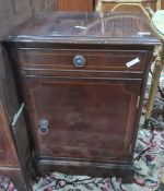 20th century mahogany pot cupboard, the rectangular top with moulded edge, single drawer, cupboard