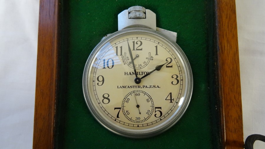 Hamilton, Lancaster, Pa., U.S.A. military chronometer model 22, 21 Jewels, marked to back H.s.(Up