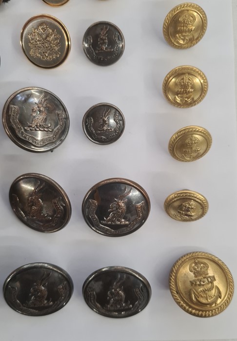 Quantity of military buttons (1 bag) - Image 6 of 7