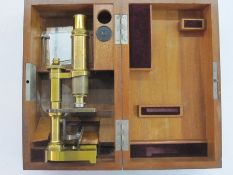 Late 19th century microscope by Leitz Wetzlar, marked to the foot no. 32348, in fitted wooden