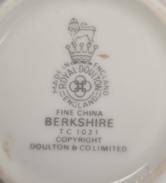 Royal Doulton 'Berkshire' pattern part dinner, tea and coffee service, no.TC1021 - Image 2 of 4