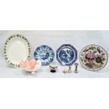 Delft shallow dish painted with riverside building, pair Quimper pottery knife rests (damaged),