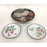 Pair Chinese enamel shallow dishes with insects, birds and chrysanthemum, on white ground, 21cm
