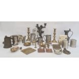 Quantity of metalware to include pair brass table candlesticks, pewter tappit hen, pewter