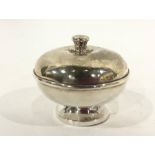 George V silver footed trinket box and cover, circular with low domed lid, Birmingham 1913, 7cm