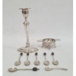 Set of six George V silver bean topped coffee spoons, small EPNS candlestick and an EPNS tea