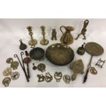 Collection of brassware including candlesticks, horse brasses, bowls, etc. (1 box)Condition