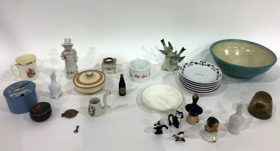 Foley part tea service, floral decorated, assorted ceramics to include 'Bunnykins' mug and a - Image 2 of 3