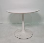 Eero Saarinen style white circular tulip table on spreading circular foot, 90cm diameter