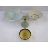 Quantity of studio pottery to include Laurel James Keeley bowl, 20.2cm, Diana Peyton green vase,