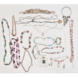 Quantity of costume jewellery