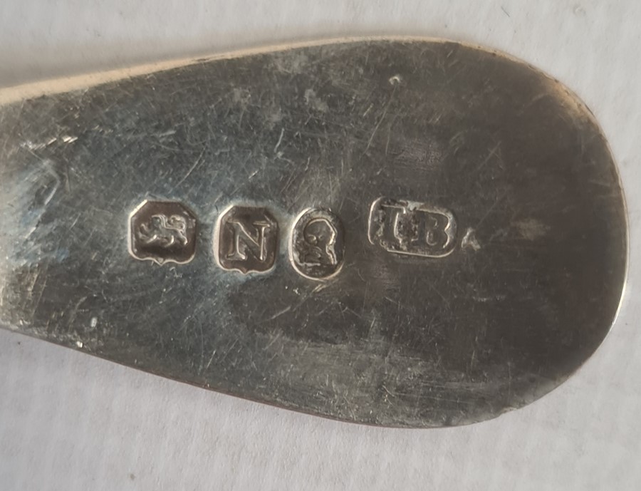 A silver cased apostle spoon, marks worn, 0.9toz approx. 15.2cm long, a 1930s cased silver pusher ( - Image 2 of 5